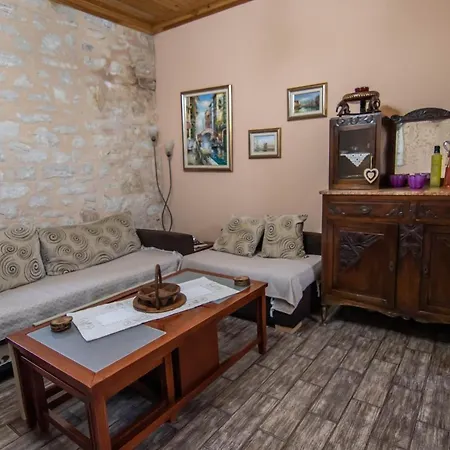 Cozy House Apartament *