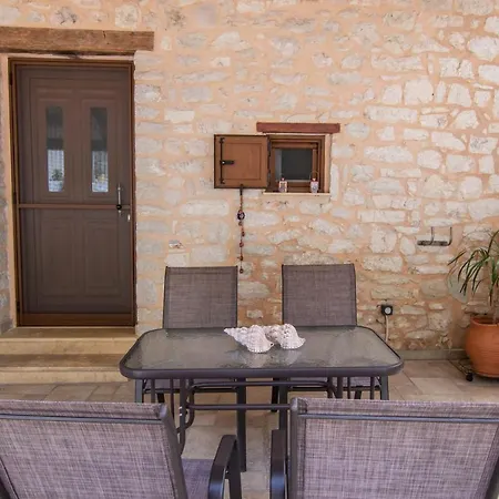 Cozy House Vlikhon